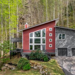 35 Chesten Mountain Drive