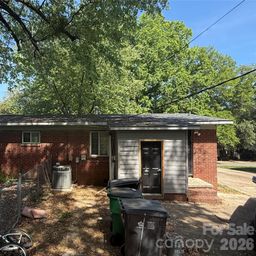 4147 Welling Avenue