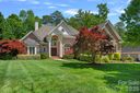 13621 Robert Walker Drive sold home in Davidson, SC