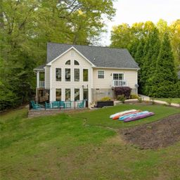 1325 Lytton Lane