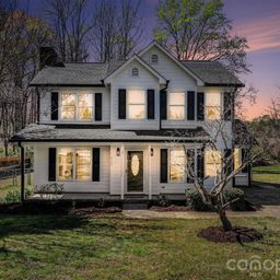 577 Tryon Place