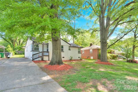 3300 Bonaire Drive active home in Enderly Park, Charlotte, NC