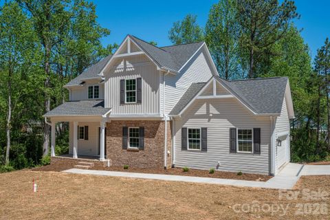 17 Tennyson Drive active home in Wittenburg Springs, Taylorsville, NC