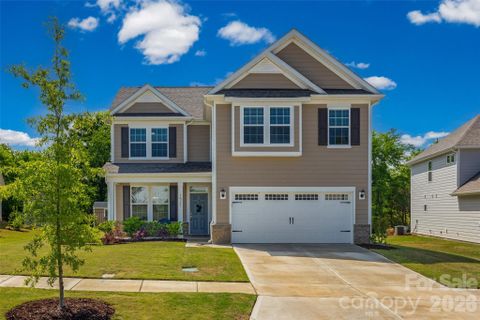 1521 Black Walnut Street active home in Medlin Forest, Monroe, NC