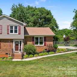 3306 Tamworth Lane
