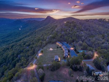 2881 White Oak Mountain Road