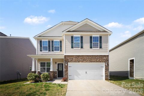828 Larmore Avenue active home in Sutton Farms, Charlotte, NC