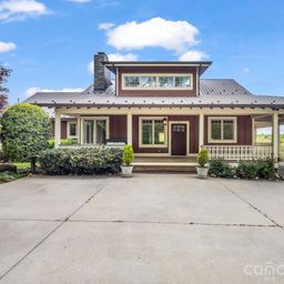 111 Arabesque Way