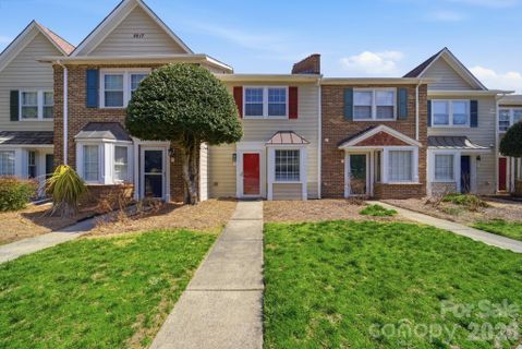 8217 Pineville Matthews Road
