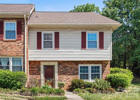 Homes in Carriage House, Charlotte