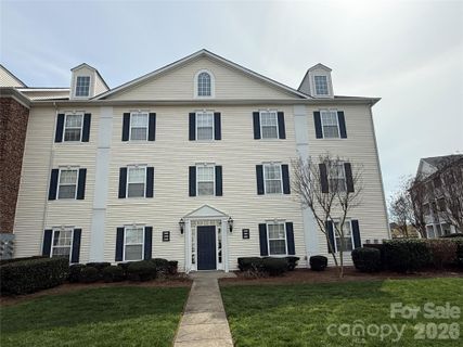 3991 Town Center Road active home in Harrisburg Town Center, Harrisburg, NC