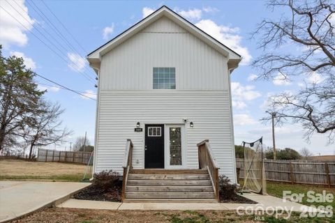 305 Wingate Court