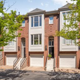 367 W 7th Street