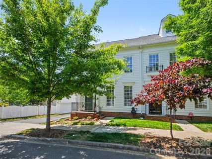 12346 Carrigan Court pending home in Vermillion, Huntersville, NC
