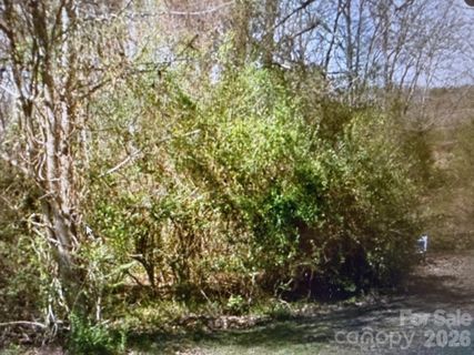 00 Crestview Lane