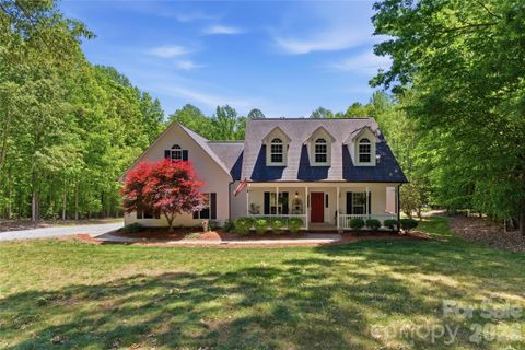 3503 Waxhaw Indian Trail Road pending home in Waxhaw Meadows, Waxhaw, NC