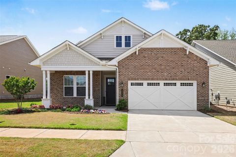 2026 Lake Como Drive active home in Cresswind At Wesley Chapel, Monroe, NC