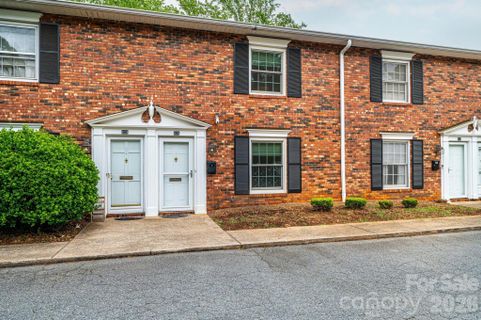 826 6th Street