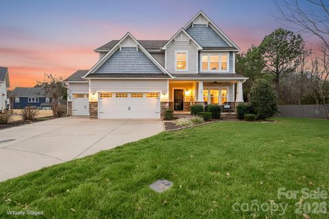 1007 Pine Bark Place sold home in Chestnut Place, Matthews, NC