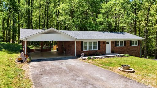 3441 Spencer Heights Place