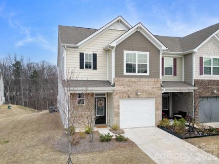5044 Moss Pine Way sold home in Windhaven, Tega Cay, SC