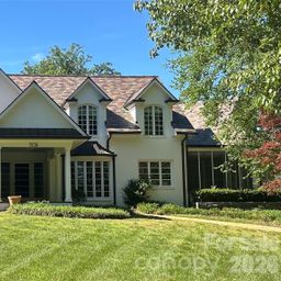 3135 Loma Lane