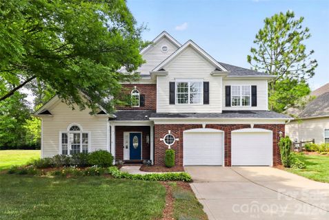 10713 Huntington Meadow Lane sold home in Huntington Forest, Charlotte, NC