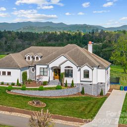 54 Mountain Shadows Drive