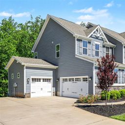 824 Abbeywood Drive