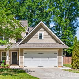 2562 Roseview Lane
