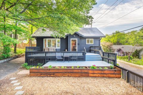 124 Evelyn Place