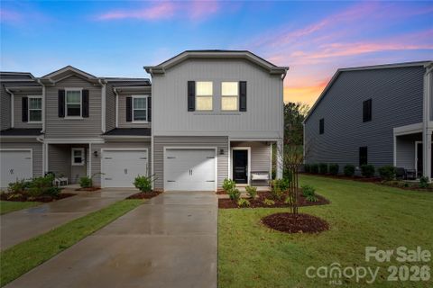 518 Tayberry Lane