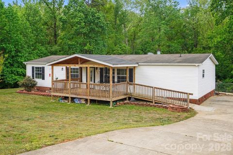 2009 Rocky Creek Lane sold home in Hoyles Creek, Dallas, NC