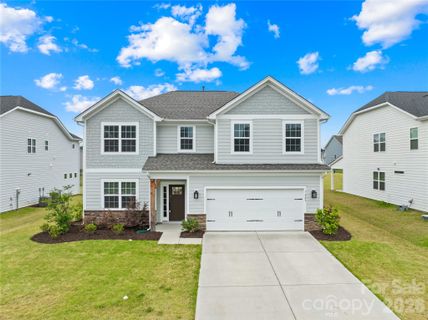 3823 Dahlia Drive sold home in Camellia Gardens, Harrisburg, NC