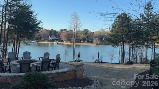 107 Nablus Trail active home in Waterfront At Langtree, Mooresville, NC