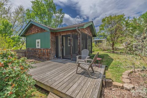 18 Hopedale Circle