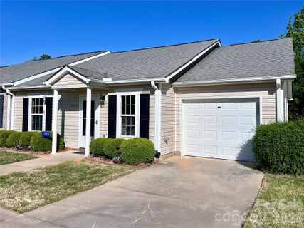 2956 Trimble Circle sold home in Sapphire Hills, Concord, NC