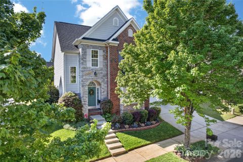 13414 Meadowmere Road sold home in McCoy Crossing, Huntersville, NC