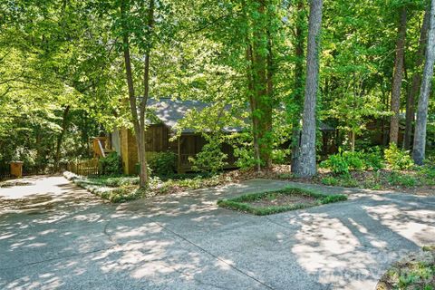 5921 Senconee Road sold home in Indian Brook, Matthews, NC