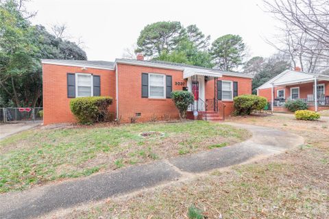 3037 Marlowe Avenue active home in Ashley Park, Charlotte, NC