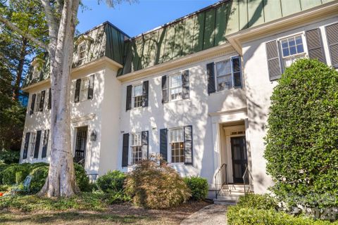 153 Perrin Place