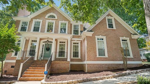 Previously sold for $615,000