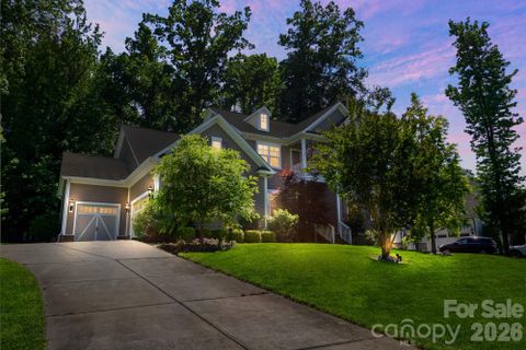 124 Shimmerlake Lane