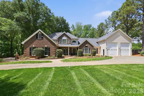 3285 Pleasant Road