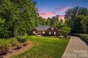 9806 Hofstra Court sold home in Mint Hill, SC