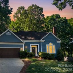 2133 Highland View Lane