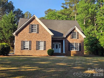 2843 Lakeshore Drive active home in Cherry Hills, Chester, SC