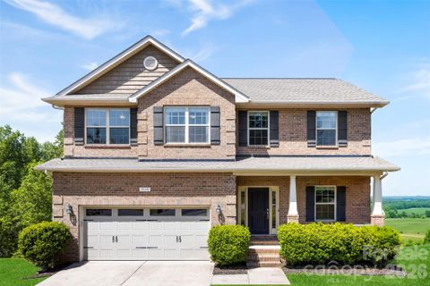 Homes in Kinmere Farms, Gastonia