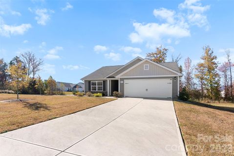 223 Frank Burns Way active home in Beason Creek, Kings Mountain, NC