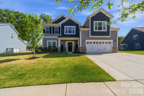 12616 Dunloe Wood Drive sold home in Farrington, Huntersville, NC